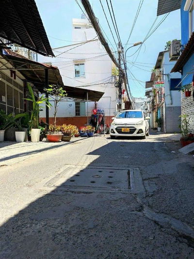 🏡 Nhà lầu đẹp sát hẻm xe hơi 134 Âu Dương Lân P3Q8