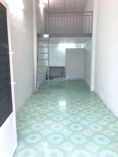 Nha cho thue 3m ×12m.gác.LỮNG