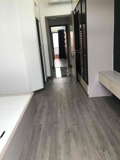cho thue nhà MT đường trường chinh 4 x13 giá