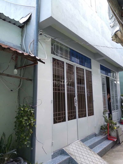 Nhà 4 triêụ 2 phòng gần Công An Cái Khế