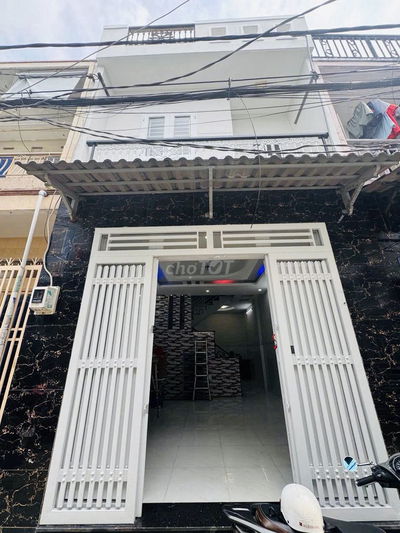 Nhà hẻm 1/ cách mặt tiền đường chỉ 10 bước chân. Dt : 36m2, 2pn,2wc