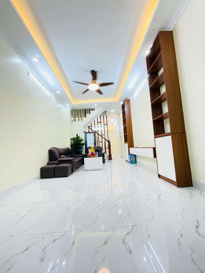 Bán nhà Lô góc Bạch Mai, ngõ thông, nhà 5 tầng đẹp full nội thất