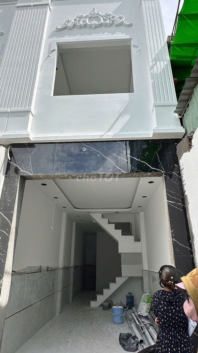 Nhà sắp hoàn thiện 3mx14m hẻm lớn 3 tyr150 còn thương lượng