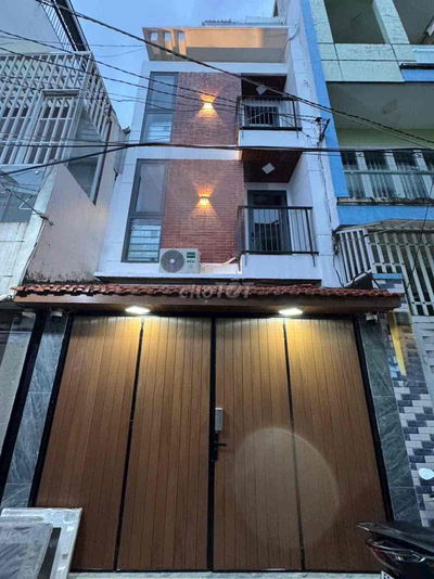 Bán nhà CHDV 4x15m 1 trệt 3 lầu 7PN 7WC full nội thất - Doanh thu 40tr