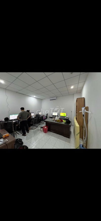 Cho thuê văn phòng 120m2 HỒ VĂN LONG. TÒA NHÀ VĂN PHÒNG SẠCH ĐẸP