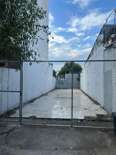 Mặt tiền đường số 37 Cấp 4 5x18m Giá chỉ 14.6tỷ