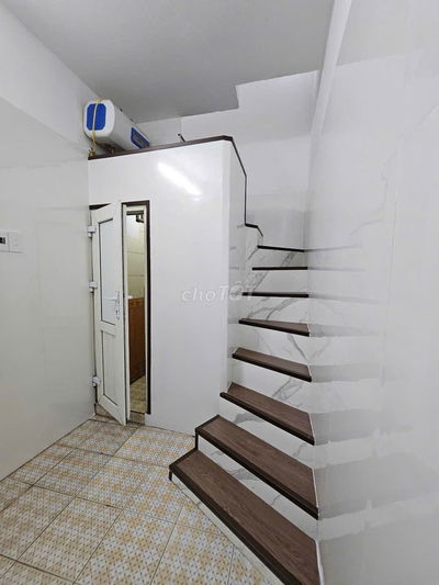 Nhà 13/15m2 tại trung tâm Đống Đa