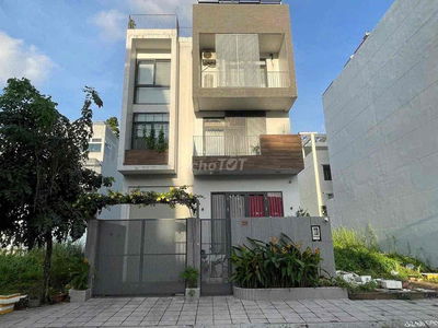 BÁN VILLA THỦ THIÊM – QUẬN 2 - KẾ CÔNG VIÊN