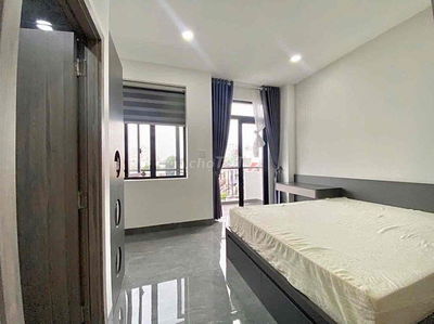 Căn hộ studio ban công 30m2 chỉ 5tr gần RMIT, LOTTE MART, CẦU KÊNH TE
