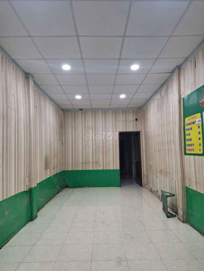 CHO THUÊ NHÀ MẶT TIỀN HUYNH MẪN ĐẠT Q5
