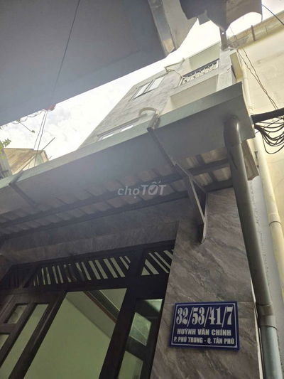 Bán nhà 2 lầu 2 PN 3Wc. Chỉ 2,8 tỷ còn  bớt