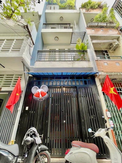 Bán Nhà Nguyễn Đình Chiểu Q3. Giá 7tỷ8. DT42m2. 4tầng,4PN,3WC.Hẻm XH6m