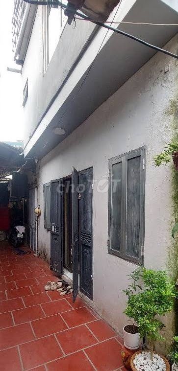 Bán nhà ngõ 107 Lĩnh Nam – 30m² x 3 tầng – 2,3 tỷ – Ngõ ngắn, thoáng