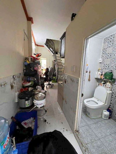 BÁN NHÀ HẺM 6m KẾ BX Q8.Cách MT  50m.Dt: 4-15m.Đã có sổ Giá: 3,2 tỷ