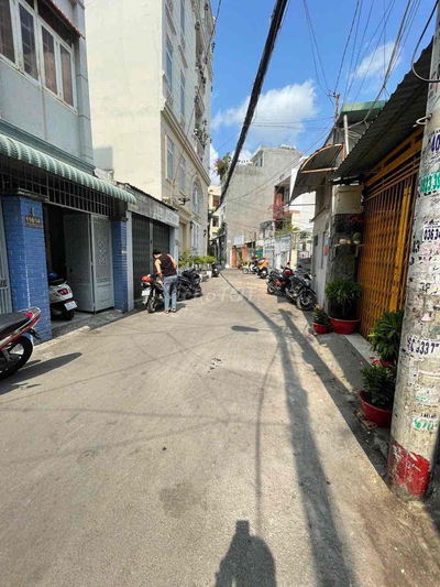 HTX Nguyễn Văn Lượng P17 GV