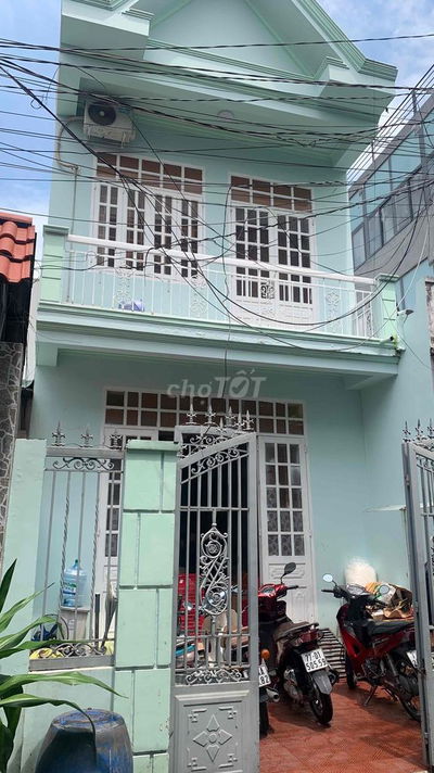 Nhà Gần Chợ 1 trệt 1 lầu 3 pn - 77m2 ngang 4.5m- Lã Xuân Oai- ngay chợ