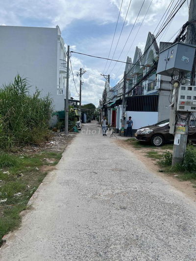 Bán đất thổ cư 4x13m sổ hồng riêng ngay ngã ba Tân Kim, Long An