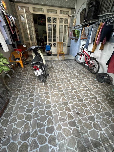 CHÍNH CHỦ BÁN NHÀ 1 TRỆT 1 LẦU SHR 40m2 HẺM XE HƠI NHÀ ĐỂ ĐƯỢC XE HƠI