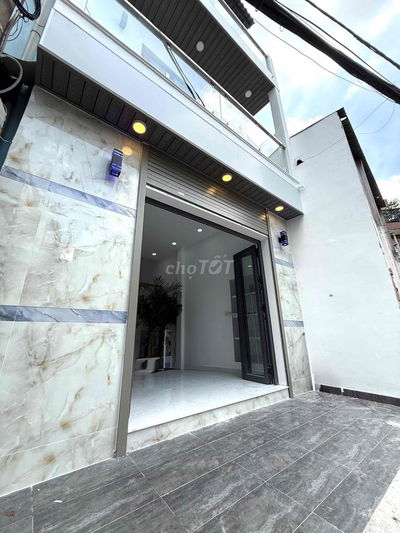 Nhà Hẻm Xe Hơi Đỗ Cửa Phan Văn Trị Gò Vấp - 4 Tầng Ngang 4m5 - Chỉ 4.T