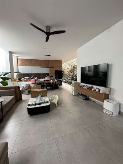 BÁN NHÀ 230M², NGANG 8M - MẶT TIỀN Đ. GÒ DƯA, THỦ ĐỨC