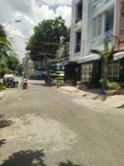 Bán nhà mặt tiền khu Bình Phú 1