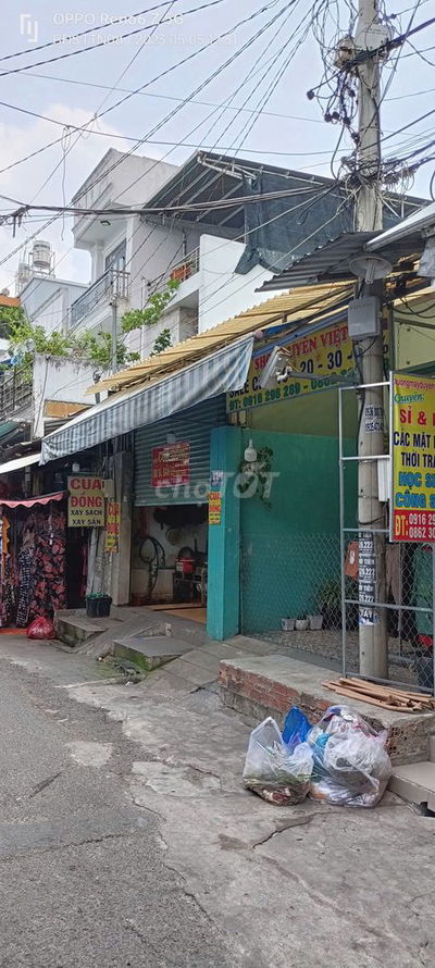 Chủ cần bán gấp căn nhà vị trí mặt tiền đường chợ lạc quan