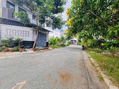 Nhà ĐẸP 51M² GẦN GIGAMALL – Hiệp Bình Chánh – Chỉ 5.7 Tỷ – Sổ Riêng