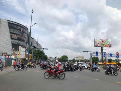 NHÀ ĐẸP – 70M² – GÓC 2MT – HIỆP BÌNH CHÁNH, Thủ Đức– 5.1 TỶ