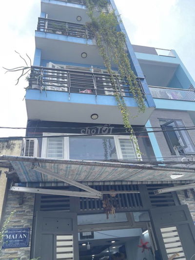 Nhà 5 tầng hẻm ô tô tránh, đối diện Chung cư Sơn Kỳ.