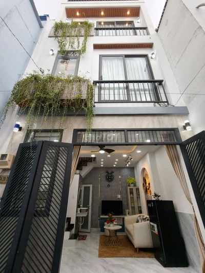 Nhà nhỏ hẻm thông xe hơi đậu cửa P9 Gò Vấp