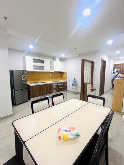 cho thuê chung cư biconsi chợ đình 9triệu/tháng 2pn full nt