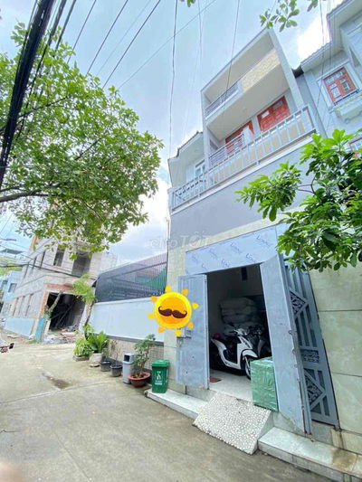 Bán nhà đẹp ngay đường Linh Đông - Đang cho thuê thu nhập ổn định