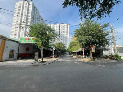 Bán đất góc 2 mặt tiền hẻm 92 vườn lài tặng dãi trọ