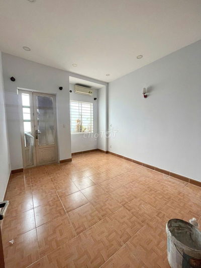 PHÒNG BAN CÔNG CỬA SỔ XÂY MỚI