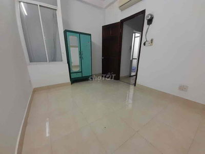 3TR8, PHÒNG LẦU 3 SÂN THƯỢNG TÁCH BẾP, HOÀNG HOA THÁM, PHÚ NHUẬN
