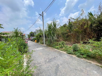 NỀN HẺM 66 NGUYỄN TRUYỀN THANH