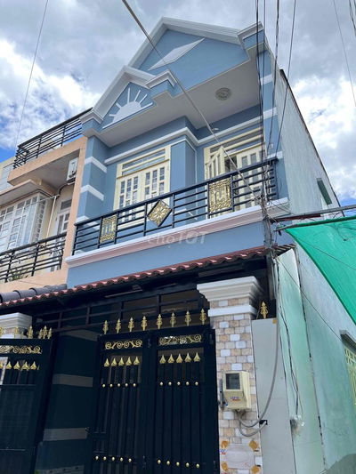 Bán nhà hẻm thông đường Lê Thị Ngay