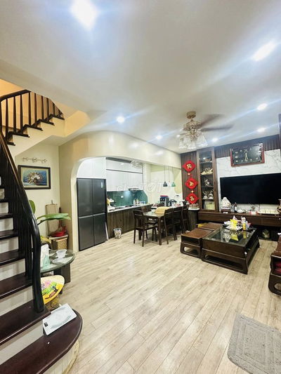 HIẾM! Bán nhà phố Vĩnh Phúc-Ba Đình, 15m ô tô tránh, ngõ thông 36m2*4T