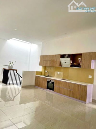 🌟 CHỦ THIỆN CHÍ BÁN, NHÀ ĐẸP 3 TẦNG, TT HÒA CƯỜNG, TIỆN ÍCH KO ĐẾM XUỂ, CHỈ 6.5 TỶ