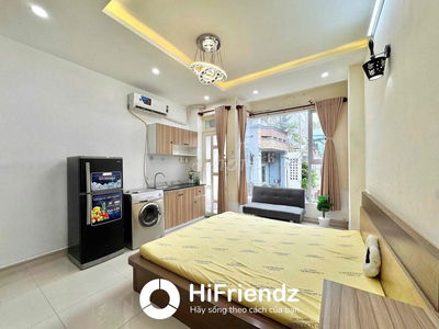 Căn hộ mini Full nội thất có ban công Kế cầu Nguyễn Tri Phương Quận 5