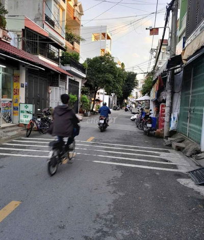 Đất 5 x 30 (150m2) Mặt tiền Đ.Tân Chánh Hiệp 17