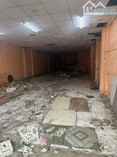 Cần cho thuê 250m2 giá RẺ mặt tiền đường Thoại Ngọc hầu