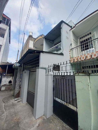 BÁN NHÀ GIÁ TỐT - TRUNG TÂM BIÊN HÒA. DT: 3x17=51M2. GIÁ: 2TỶ050