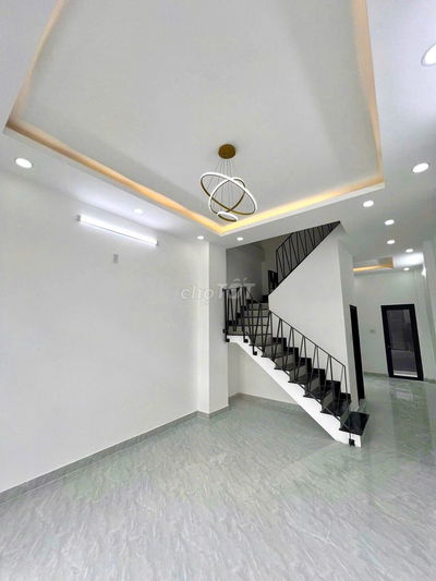 Bán nhà đẹp mới xây, 2 tầng, 53m2, Lê Văn Lương