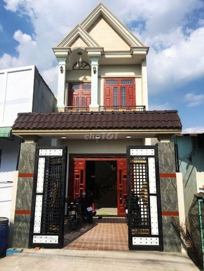 BÁN NHÀ Bình Chánh Chợ Trạm Bình Hưng gần Quận 8 Sổ Hồng Riêng 100m2