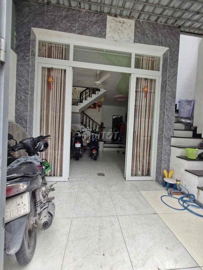 Nhà TA16, hẻm 6m, khu nhà lầu vị trí đẹp