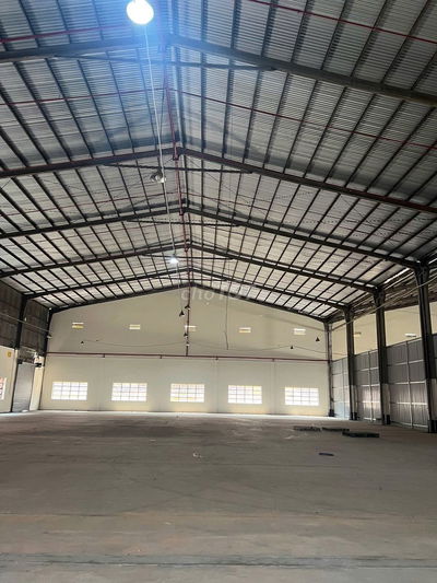 KHO 1100M2 KHU CÔNG NGHIỆP HÒA KHÁNH