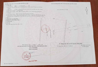 Chính chủ cần bán nhà mặt tiền đường DT746, khu đông dân cư,  sầm uất
