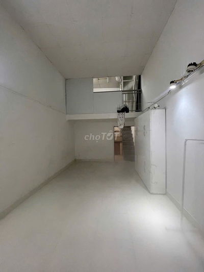 Nhà riêng đường nguyễn trãi cho thuê lâu dài chính chủ