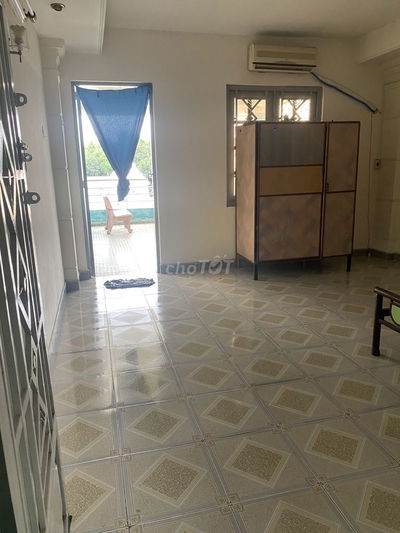 Cho thuê phòng chính chủ ngay trong Chợ Hạnh Thông Tây